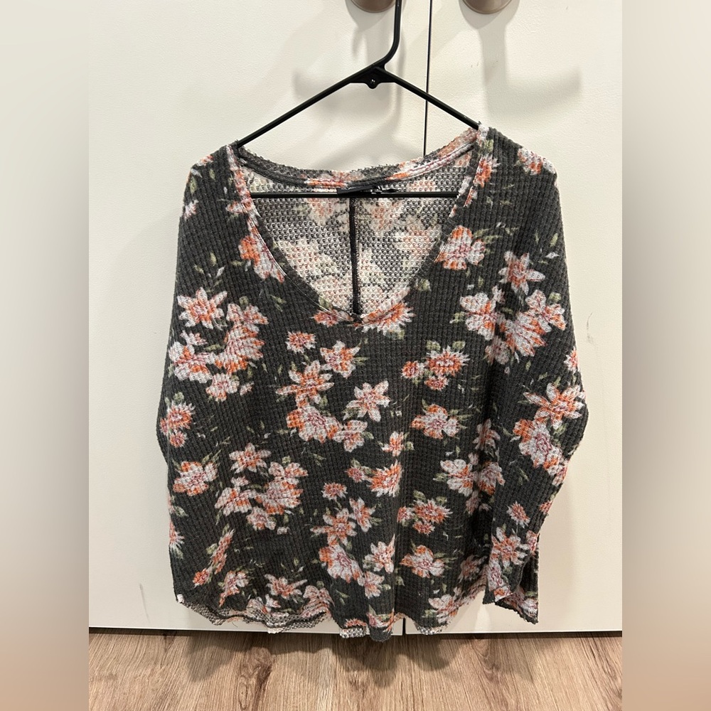 Out from Under Top Long Sleeve Shirt V neck from Urban Outfitters, worn once